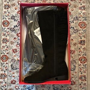 Black Knee-High Women's Boots